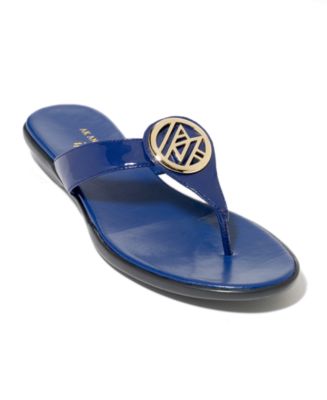 AK Anne Klein 