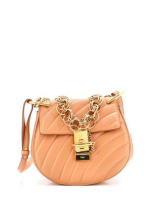 Бывшая в употреблении сумка Chloe Mini Drew Bijou через плечо из стеганой кожи коричнево-бежевого цвета