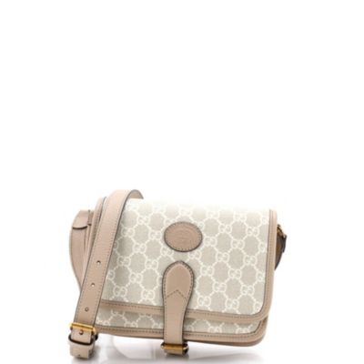 Бывшая в употреблении сумка-мессенджер Gucci Mini Interlocking G Patch из холщовой ткани с покрытием GG коричнево-бежевого цвета