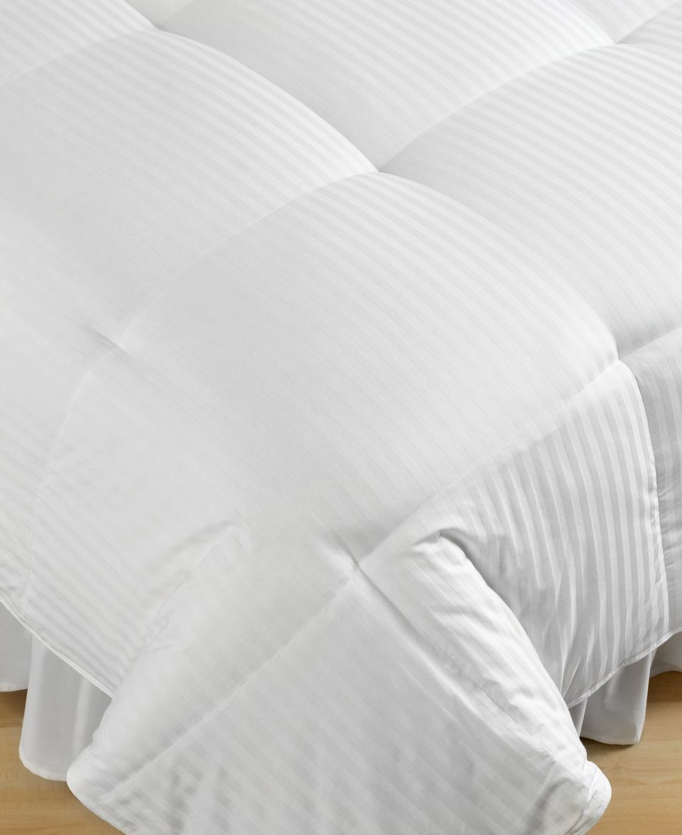Bedding, 300 Thread Count Damask Stripe 104 x 88 King Comforter