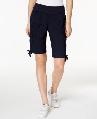 women's yoga shorts with side pockets