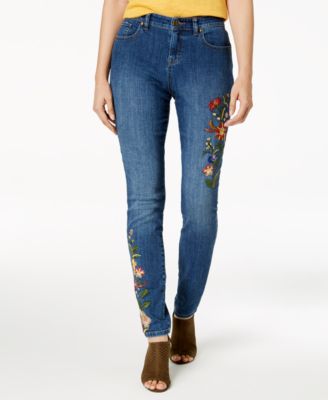 Style \u0026 Co Floral Embroidered Curvy 