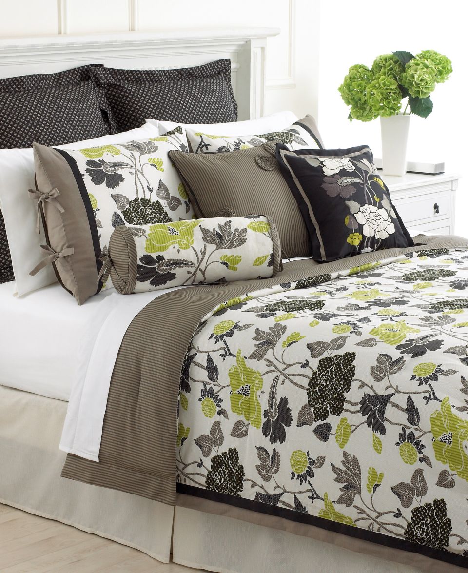 Martha Stewart Collection Bedding, Layered Flowers 6 Piece Comforter
