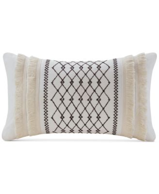 Декоративная подушка с вышивкой INK+IVY Bea, 12