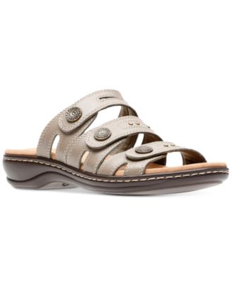 leisa lakia sandal