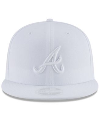 white braves hat