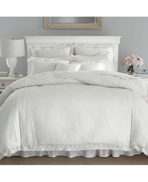 Featured image of post Laura Ashley White Comforter King Shop 82 top laura ashley comforters and earn cash back from retailers such as kohl s and macy s all in one place
