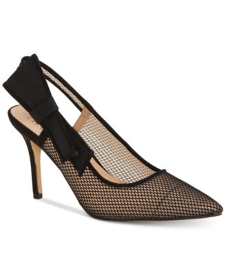 women's pointed toe pumps