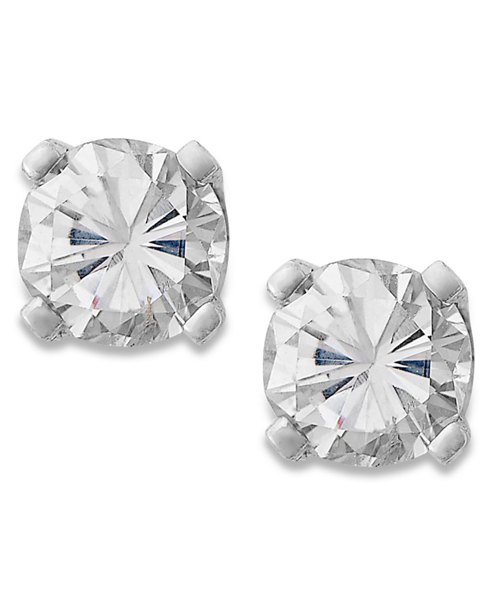 Diamond Earrings, 10k White Gold Round Cut Diamond Stud Earrings (1/10