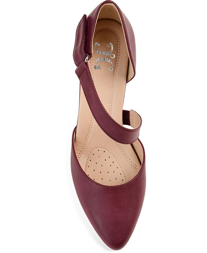 journee tillis pump