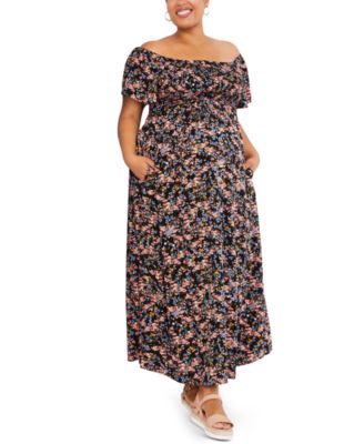 macys plus maternity