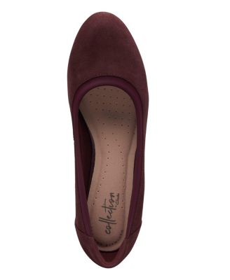 clarks berry shoes