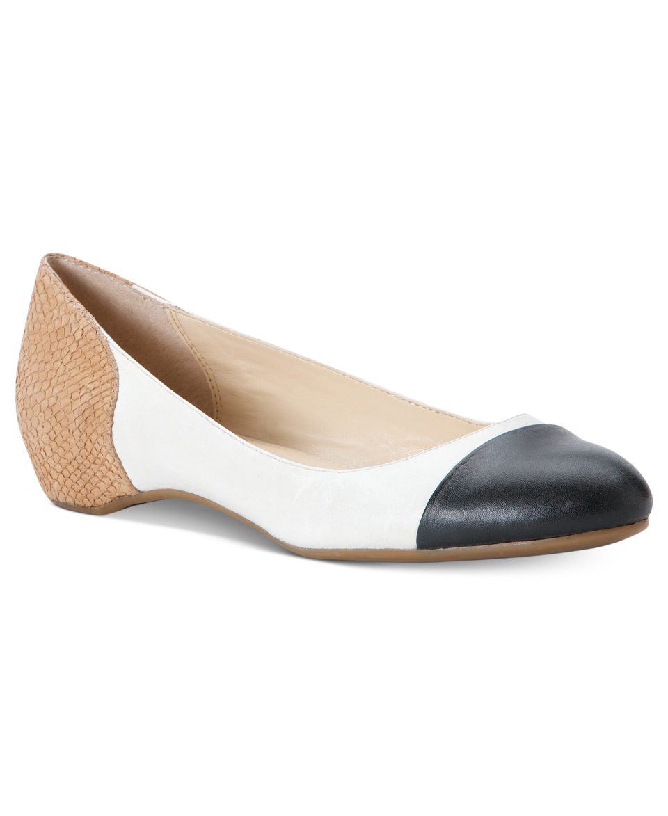 Calvin Klein Womens Shoes, Caela Ballet Flats