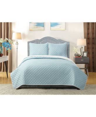 baby blue quilt