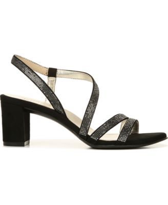 naturalizer vanessa sandal