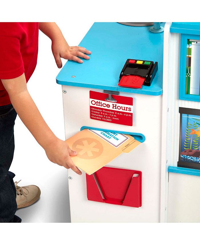 melissa & doug get well doctor activity centre