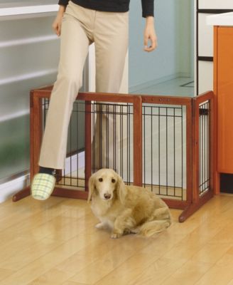 richell deluxe freestanding pet gate