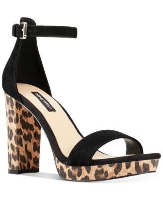 nine west dempsey platform sandal
