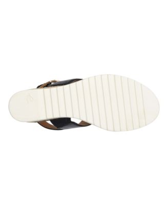 evolve zen sandal