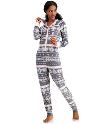 macys womens nike clothing