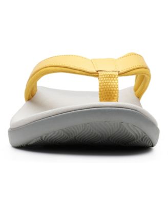 clarks cloudsteppers womens yellow