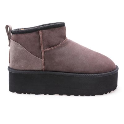 Сапоги из овчины Furniq UK