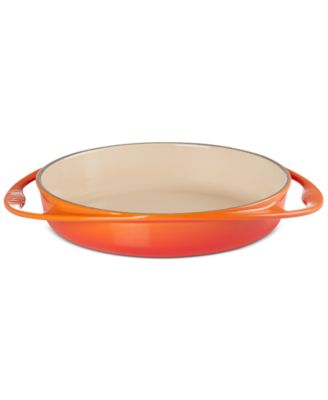 Традиционное круглое блюдо из эмалированного чугуна Le Creuset объемом 2,2 кв.м. Блюдо для Татен