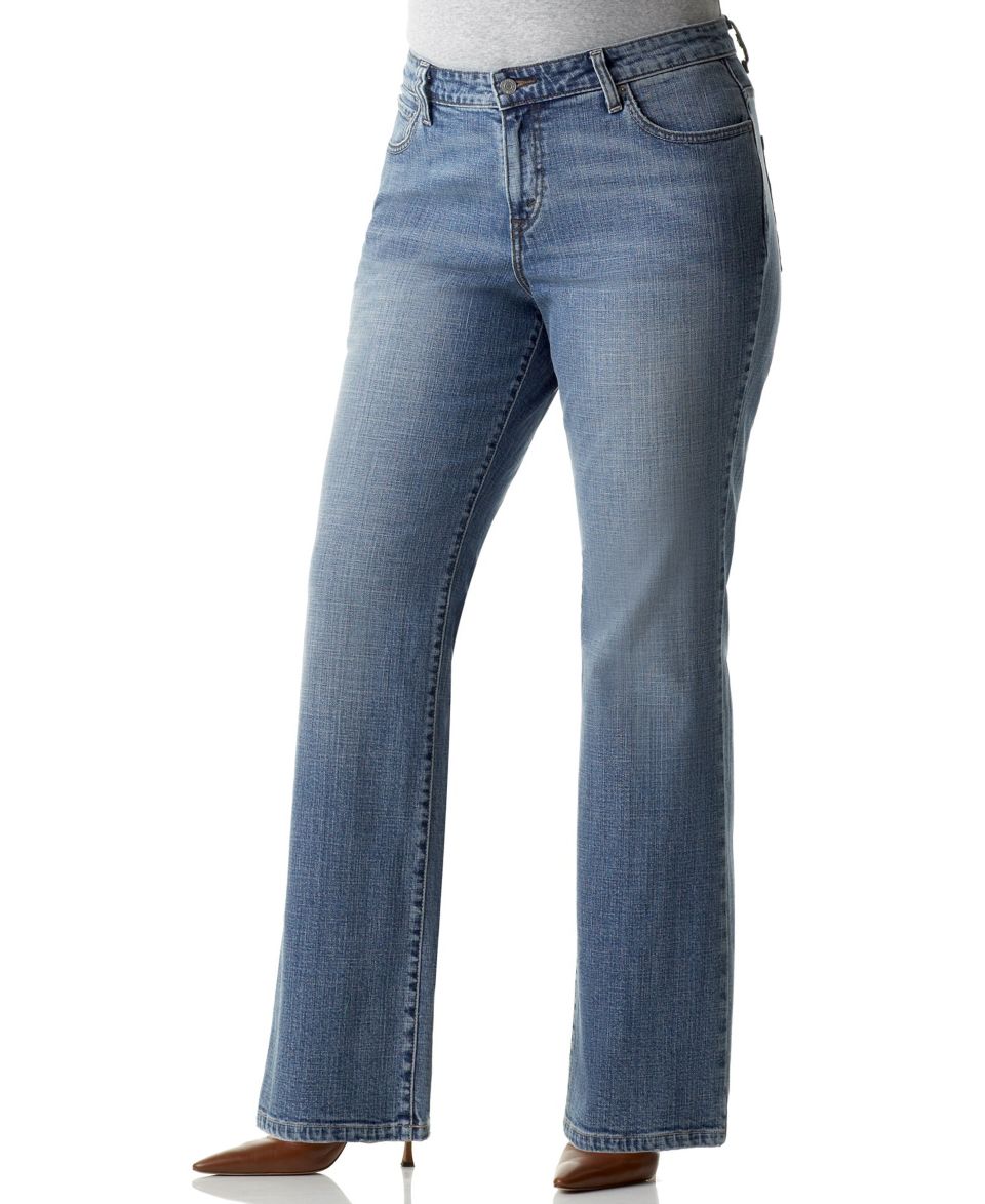 Levis Plus Size Jeans, 512 Perfectly Shaping Bootcut, Unscripted Wash