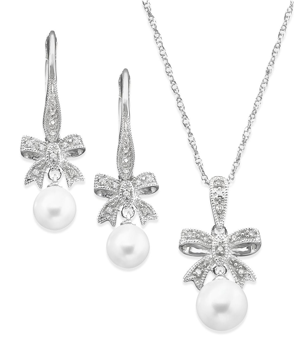 Sterling Silver Pendant and Earrings Set, Cultured Freshwater Pearl