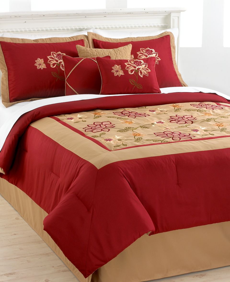 Adelacia 7 Piece Full Embroidered Comforter Set