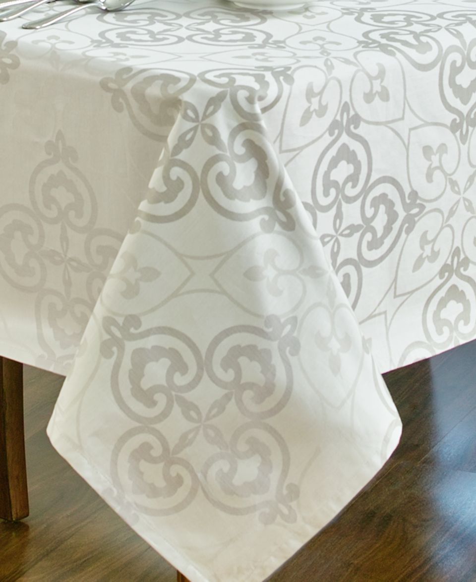 Waterford Table Linens, Rosemarie 70 x 144 Tablecloth