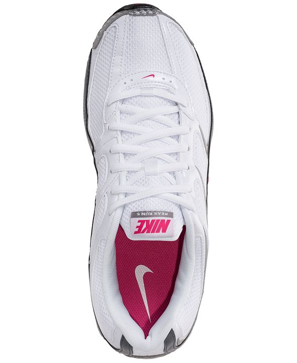 nike women's reax run 5 running stores