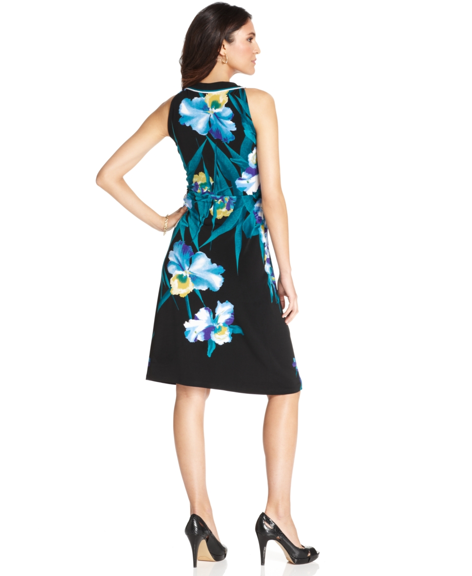 Tahari Dresses, Suits for Women & More at    T Tahari Clothing 