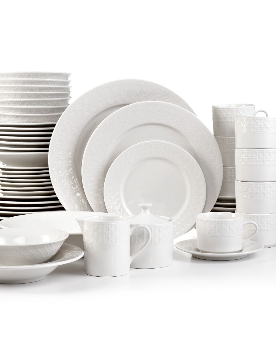 Oneida Dinnerware, Hudson 53 Piece Set