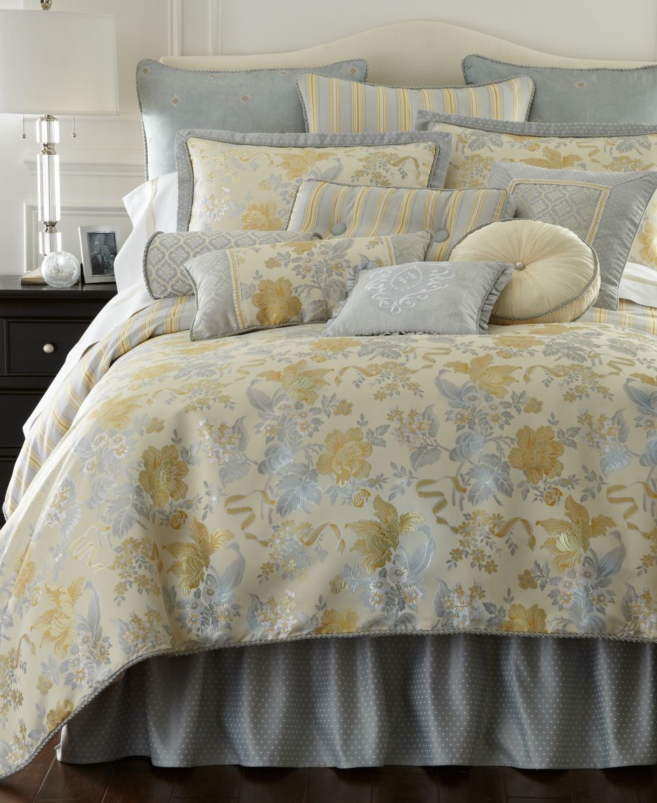 Waterford Bedding, Venise Collection   Bedding Collections   Bed