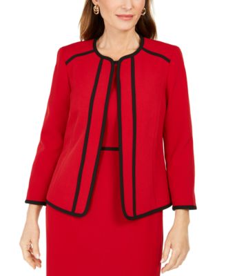 red collarless coat
