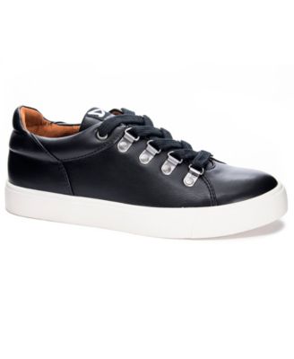 laundry for shoes