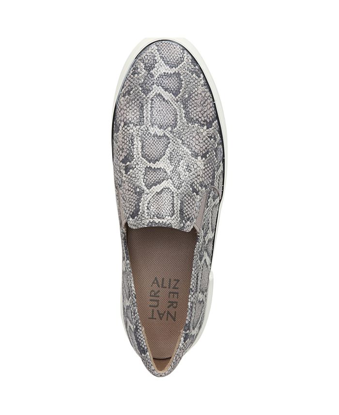 naturalizer zola slip on sneaker