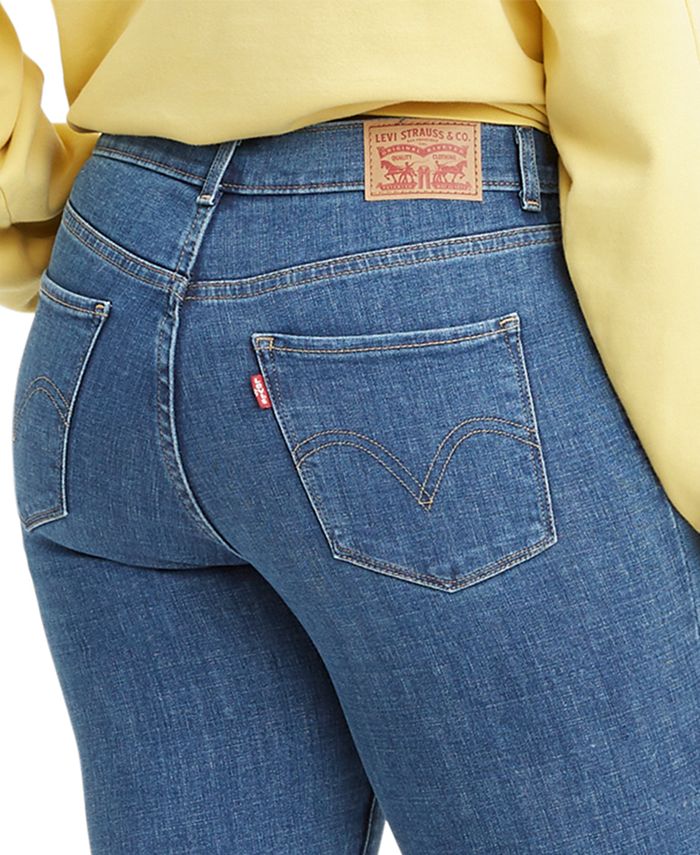 Levi's Classic Capri Jeans & Reviews - Jeans - Women - Macy's