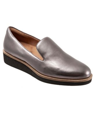softwalk loafers