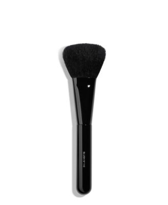 chanel blush brush