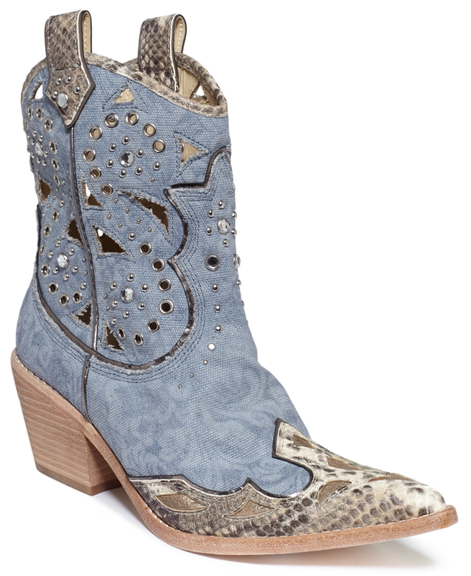 Donald J Pliner Womens Sami Cowboy Boots   Shoes