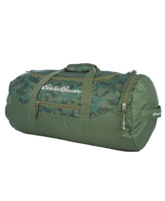 Эдди Бауэр взял с собой 45-литровую спортивную сумку для безбилетного пассажира