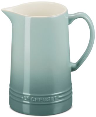 Фирменный керамический кувшин Le Creuset, 1,6 литра.
