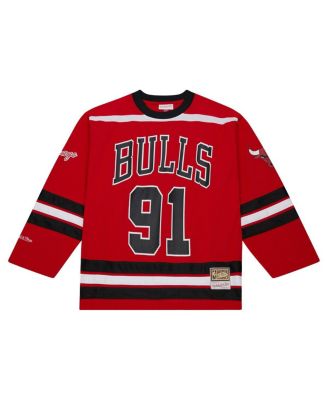 Мужская и женская футболка Dennis Rodman Red от Mitchell & Ness от Chicago Bulls приобрела модную красную хоккейную майку