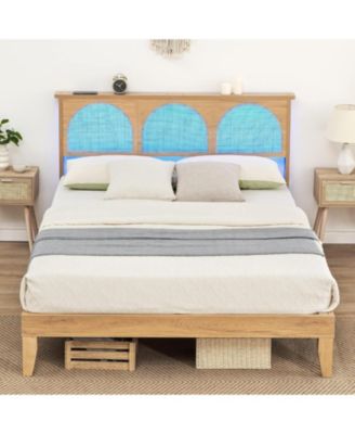 каркас кровати gaomon Queen-Size из ротанга со светодиодным изголовьем и ножками из цельного дерева, без пружинного блока, натуральный коричневый/бежевый