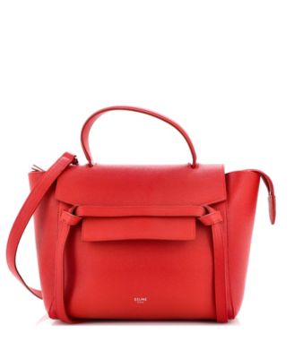 Бывшая в употреблении поясная сумка Celine Micro из текстурированной кожи красного цвета
