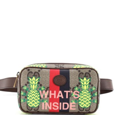 Бывшая в употреблении поясная сумка Gucci на молнии из холщовой ткани коричневого цвета с принтом GG Coated