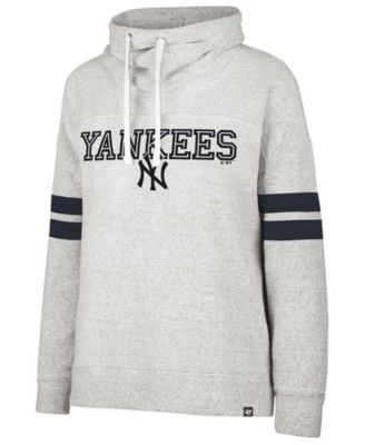 women's yankees sweatshirt