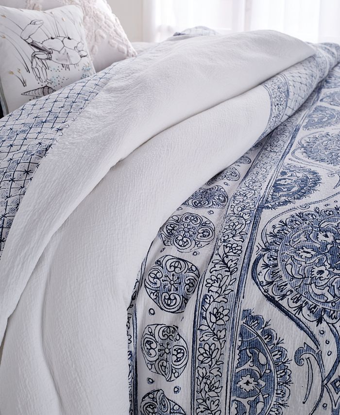 Peri Home Matelasse Medallion 2Pc. Twin Comforter Set & Reviews Comforters Bed & Bath Macy's